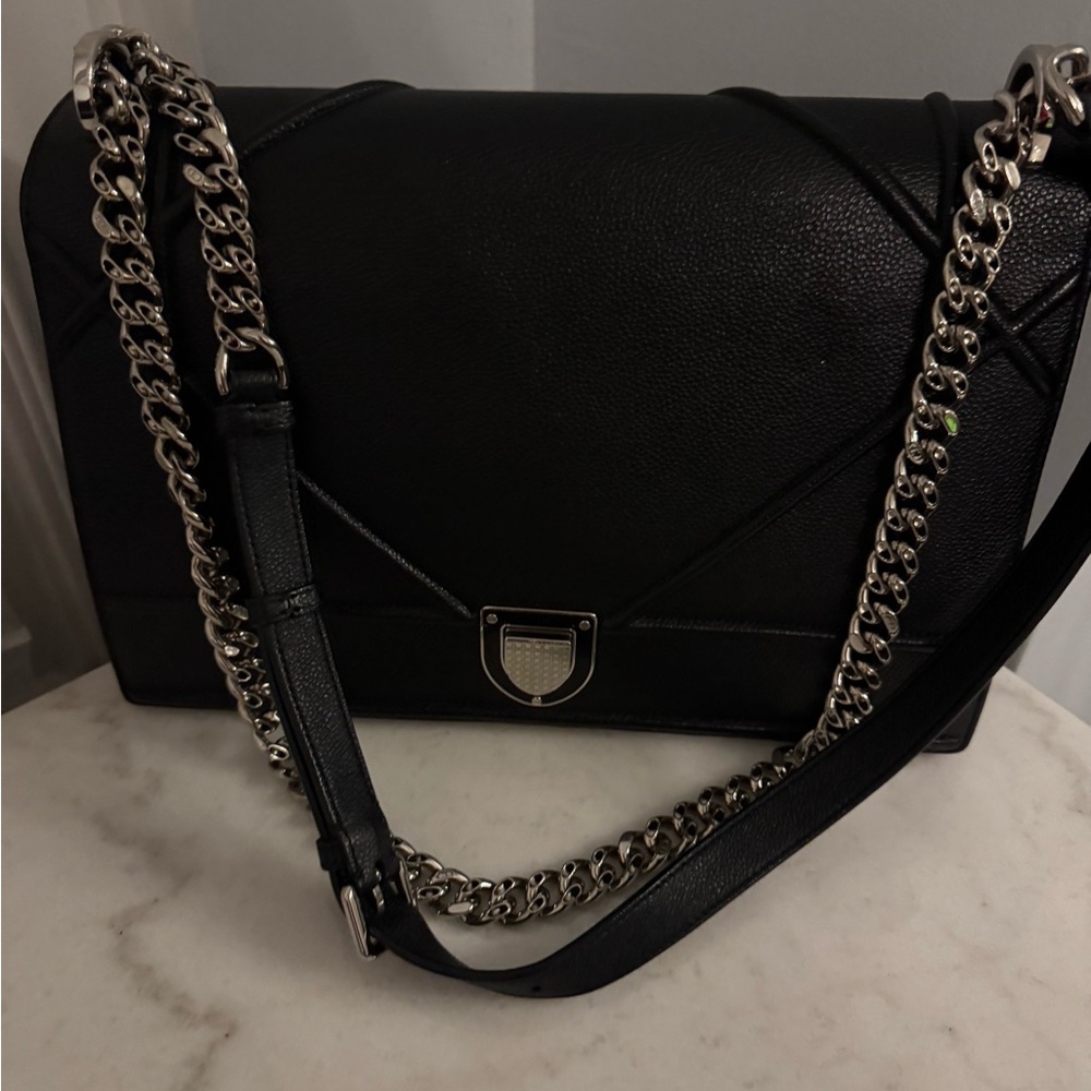 Excellent condition Dior Diorama Black Leather